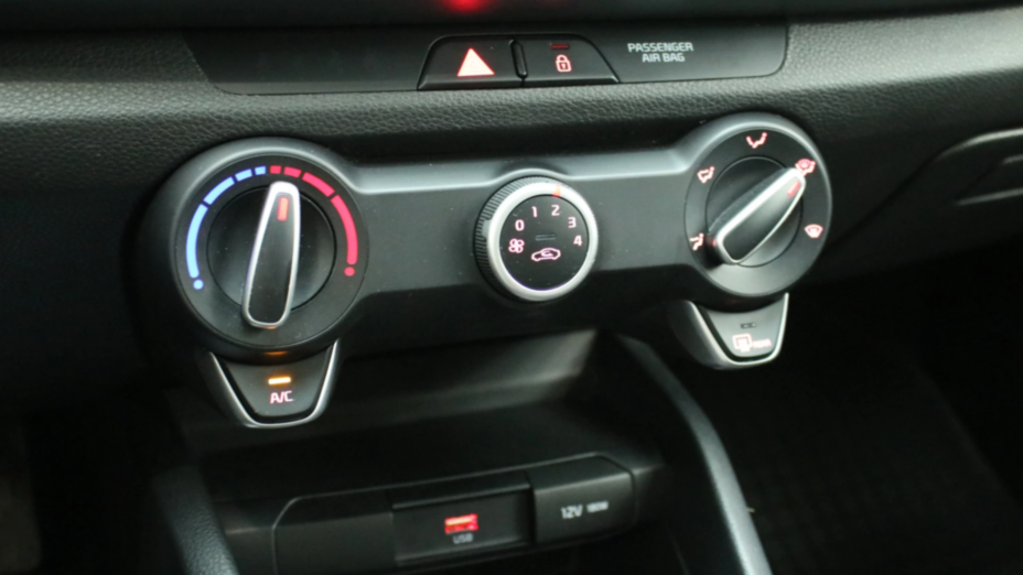 KIA Rio Rio 1.2 M