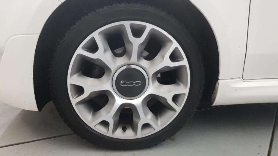 FIAT 500 500 1.0 Hybrid Rockstar