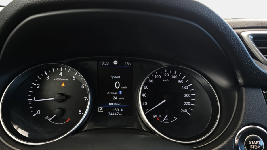 NISSAN Qashqai Qashqai 1.3 DIG-T N-Connecta DCT