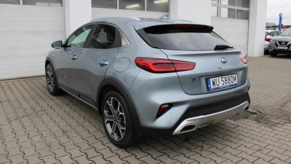 KIA XCeed XCeed 1.5 T-GDI L Business Line DCT