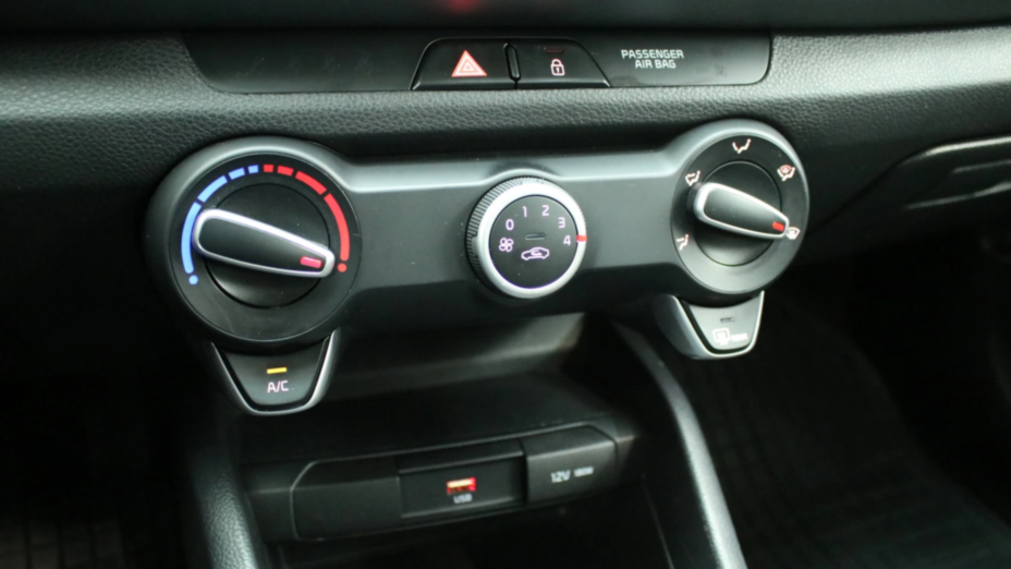 KIA Rio Rio 1.2 M