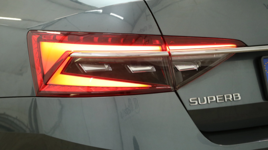 SKODA Superb Superb 2.0 TSI 4x4 L&K DSG