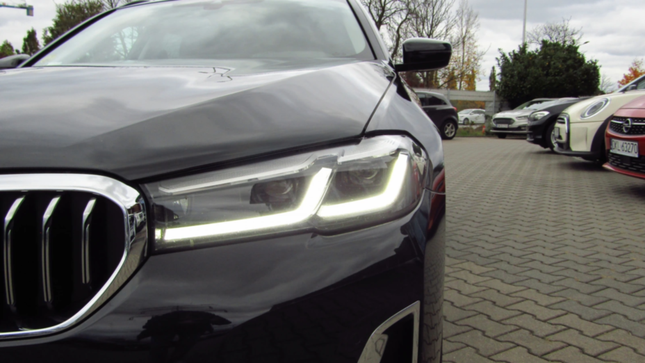 BMW Seria 5 520d xDrive mHEV Luxury Line sport-aut