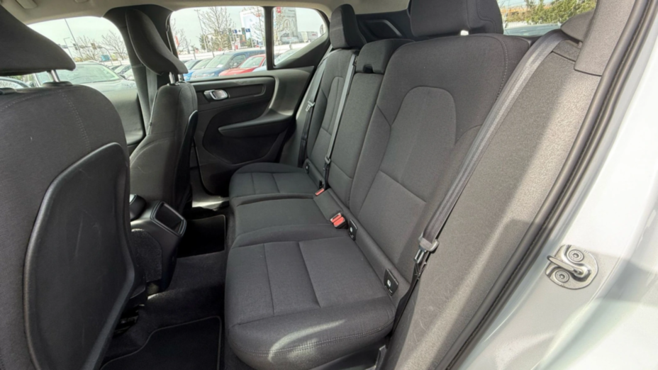 VOLVO XC40 XC40 T3 Momentum Core aut