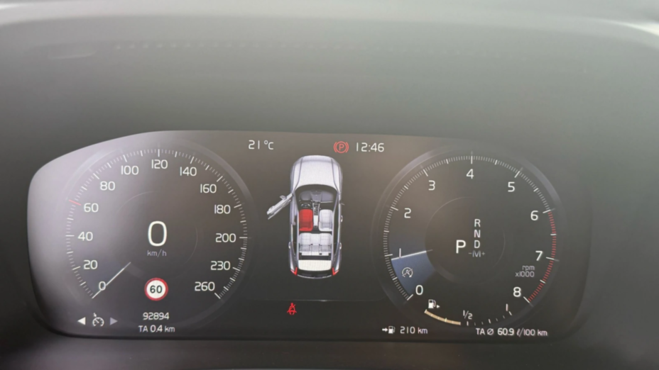 VOLVO XC40 XC40 T3 Momentum Core aut