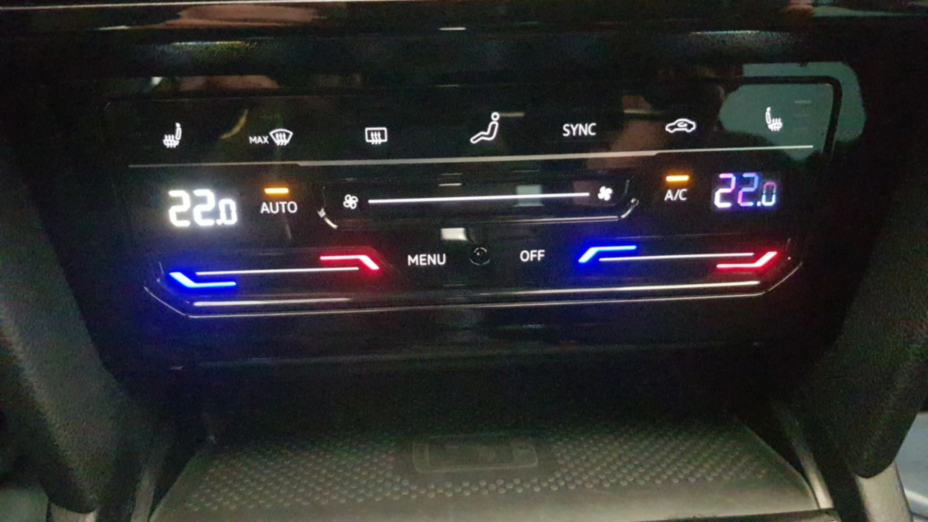 VOLKSWAGEN Passat Passat 2.0 TSI Elegance DSG