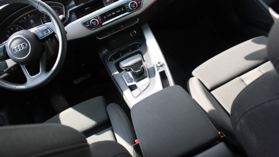 AUDI A4 A4 35 TFSI mHEV S tronic
