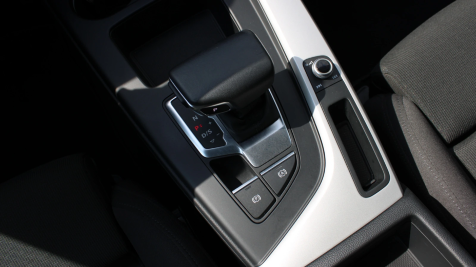 AUDI A4 A4 35 TFSI mHEV S tronic