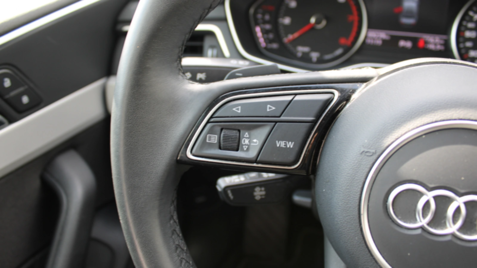 AUDI A4 A4 35 TFSI mHEV S tronic