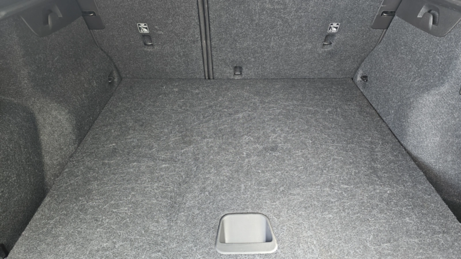 VOLVO XC40 XC40 T3 Momentum Core aut