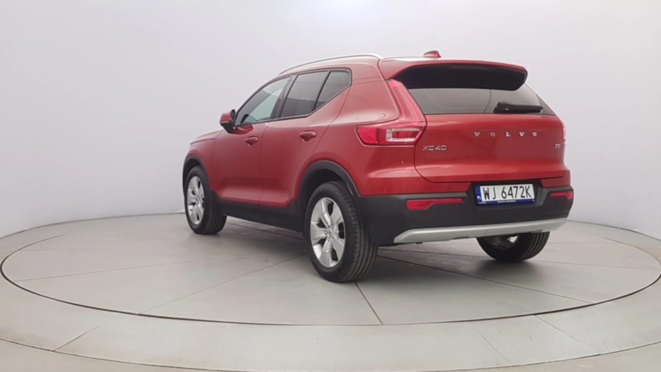 VOLVO XC40 XC40 T3 Momentum Pro aut