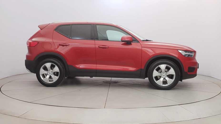 VOLVO XC40 XC40 T3 Momentum Pro aut