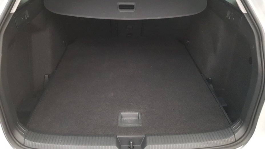 VOLKSWAGEN Golf Golf VIII 2.0 TDI Life