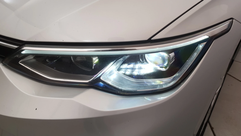 VOLKSWAGEN Golf Golf VIII 2.0 TDI Life