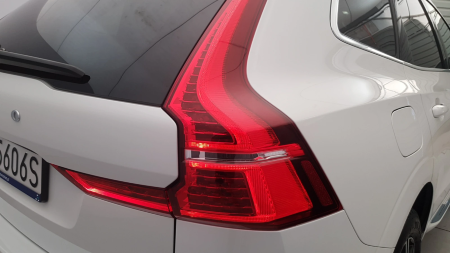VOLVO XC60 XC60 B4 D AWD Inscription aut