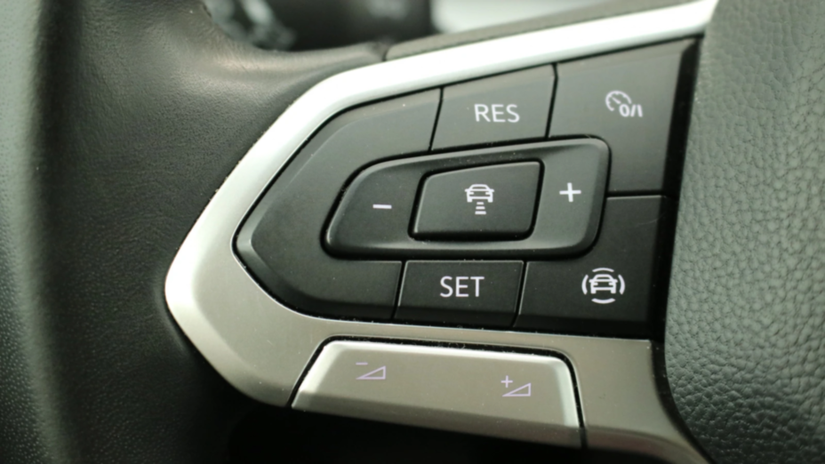 VOLKSWAGEN Golf Golf VIII 2.0 TDI Life