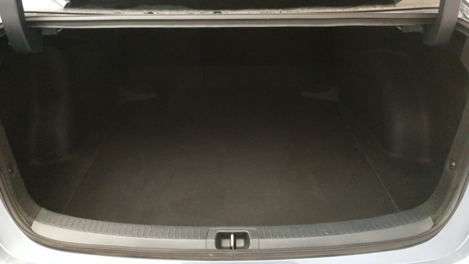TOYOTA Corolla Corolla 1.5 Comfort