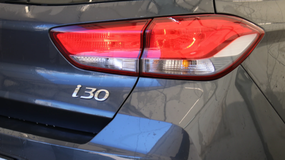HYUNDAI i30 i30 1.0 T-GDI Classic + DCT