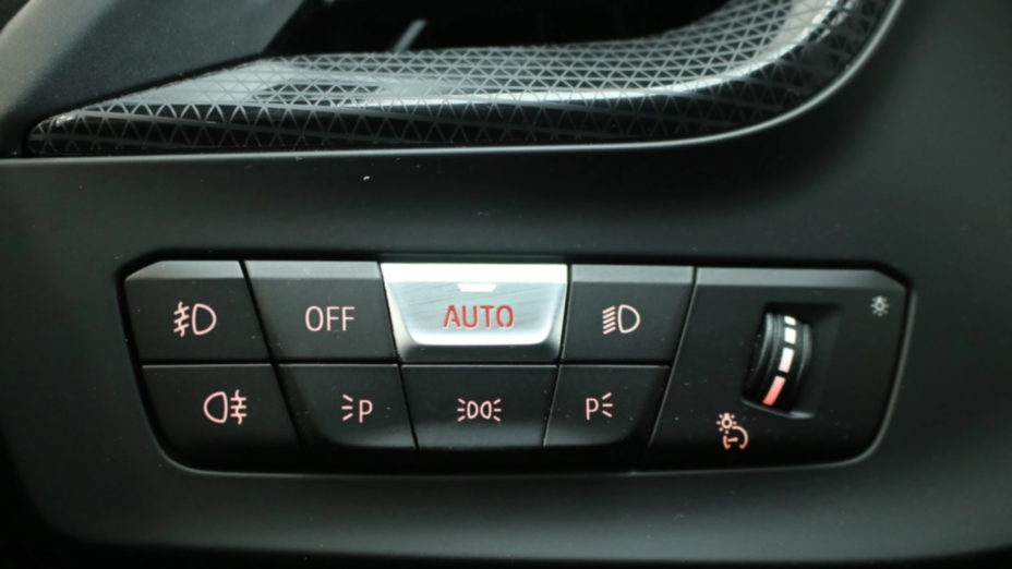 BMW Seria 1 118i M Sport aut