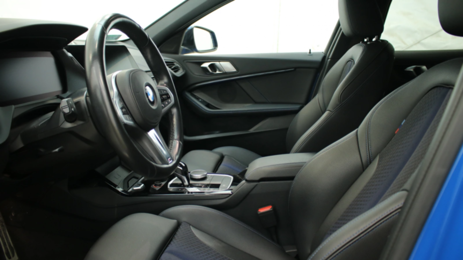 BMW Seria 1 118i M Sport aut