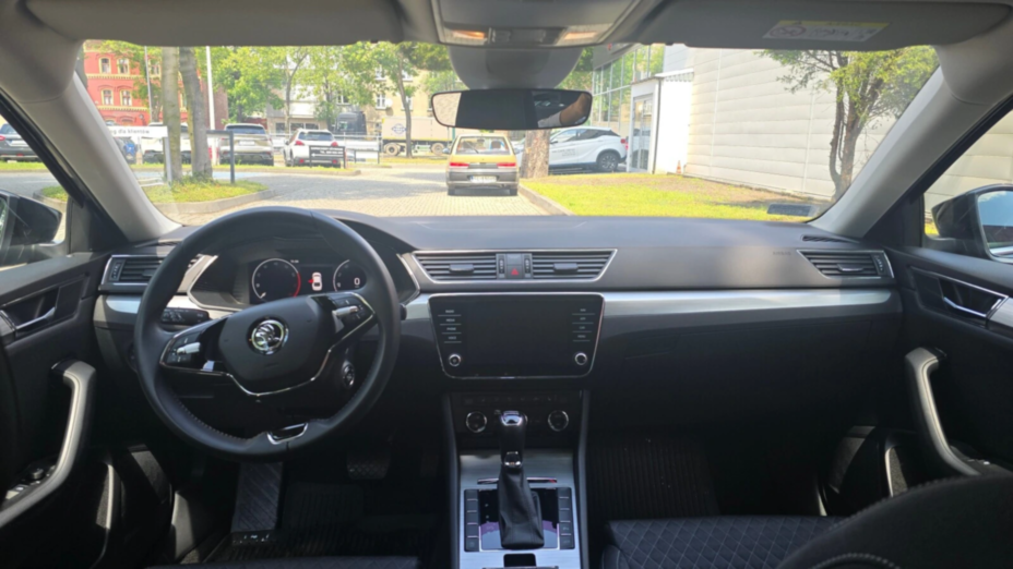 SKODA Superb Superb 1.5 TSI Ambition DSG
