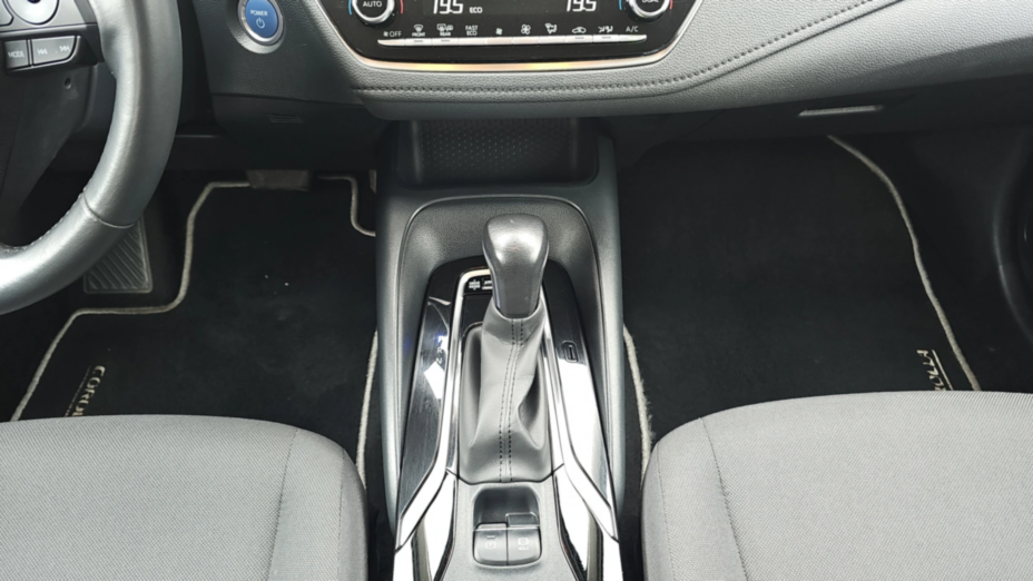 TOYOTA Corolla Corolla 1.8 Hybrid Comfort