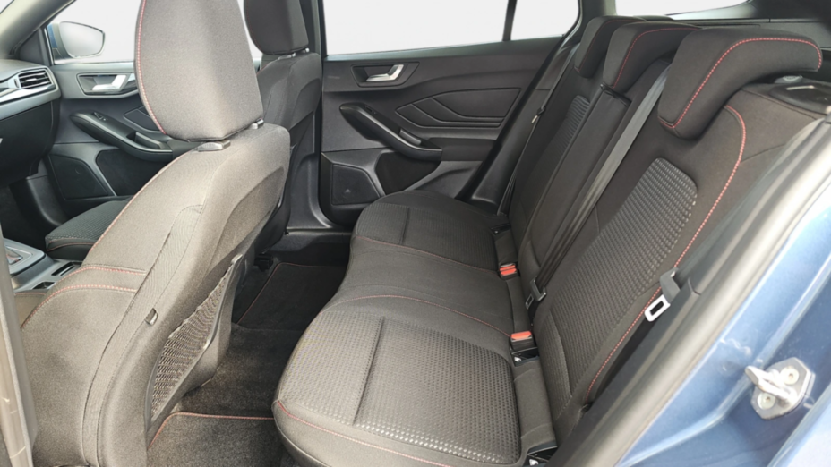 FORD Focus Focus 1.0 EcoBoost mHEV ST-Line X aut