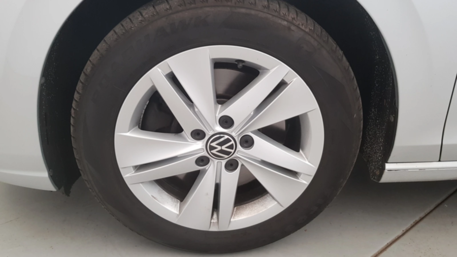 VOLKSWAGEN Golf Golf VIII 2.0 TDI Life