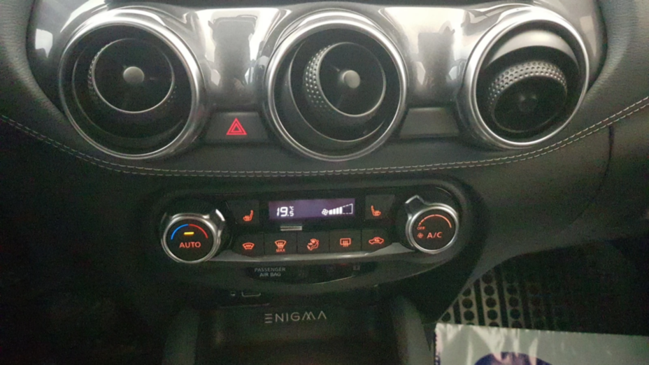 NISSAN Juke Juke 1.0 DIG-T Enigma DCT