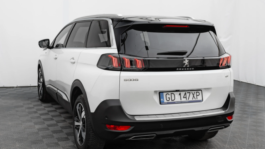 PEUGEOT 5008 5008 1.6 PureTech GT Pack S&S EAT8