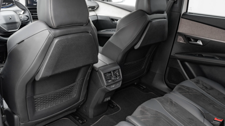 PEUGEOT 5008 5008 1.6 PureTech GT Pack S&S EAT8