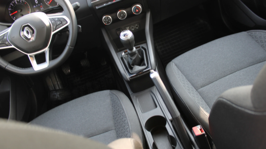 RENAULT Clio Clio 1.0 TCe Equilibre