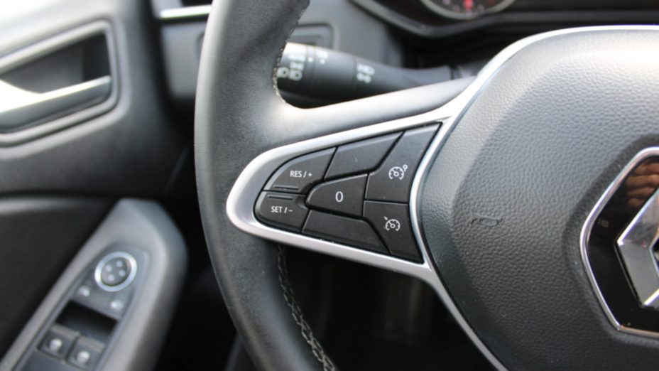 RENAULT Clio Clio 1.0 TCe Equilibre