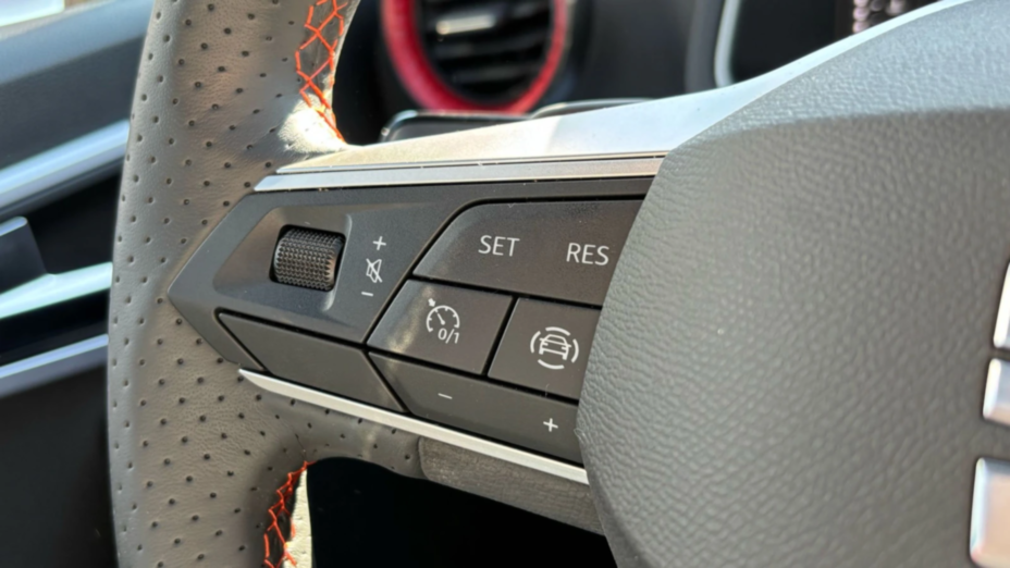 SEAT Arona Arona 1.0 TSI FR S&S DSG