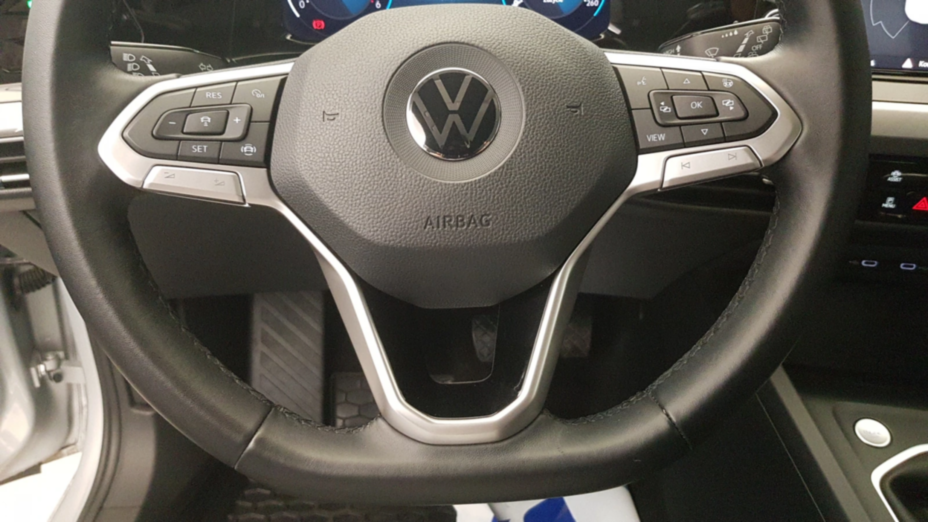 VOLKSWAGEN Golf Golf VIII 2.0 TDI Life