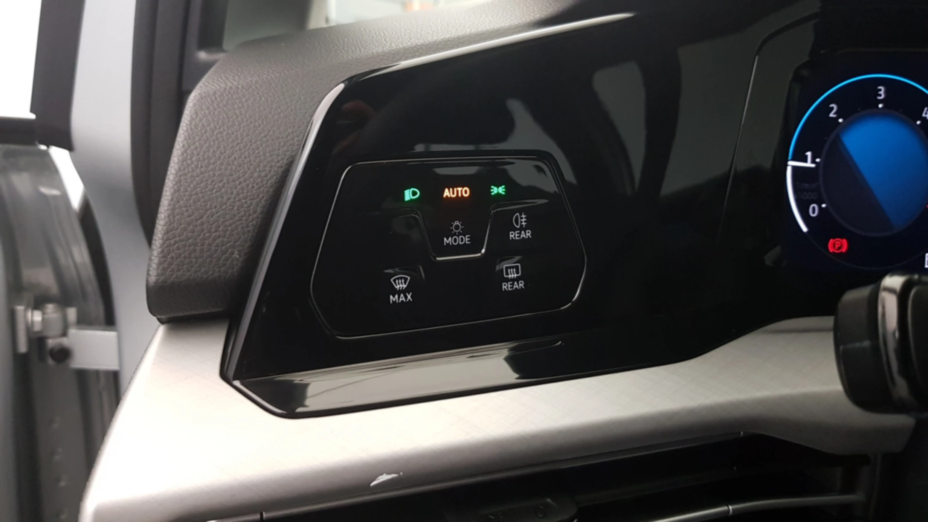VOLKSWAGEN Golf Golf VIII 2.0 TDI Life