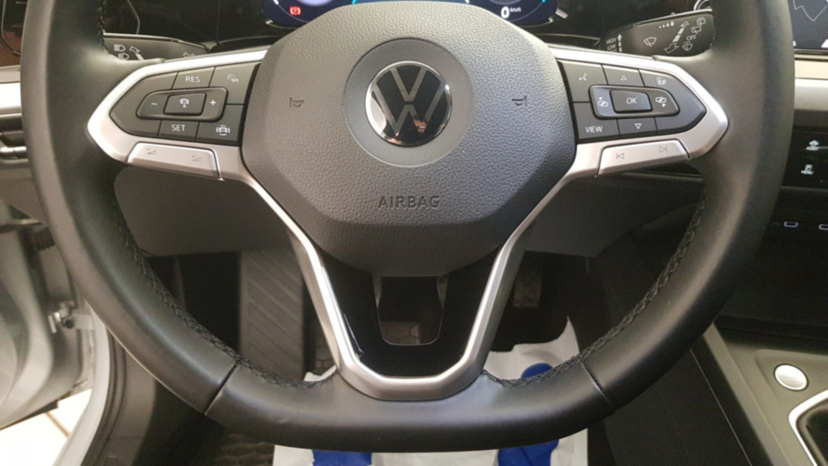 VOLKSWAGEN Golf Golf VIII 2.0 TDI Life