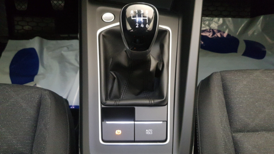 VOLKSWAGEN Golf Golf VIII 2.0 TDI Life