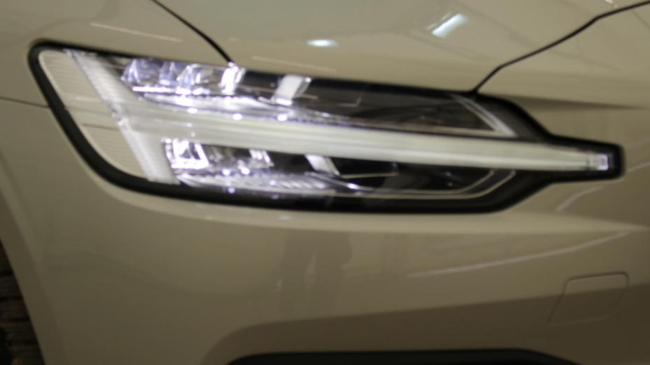 VOLVO V60 V60 B4 D Momentum Pro aut