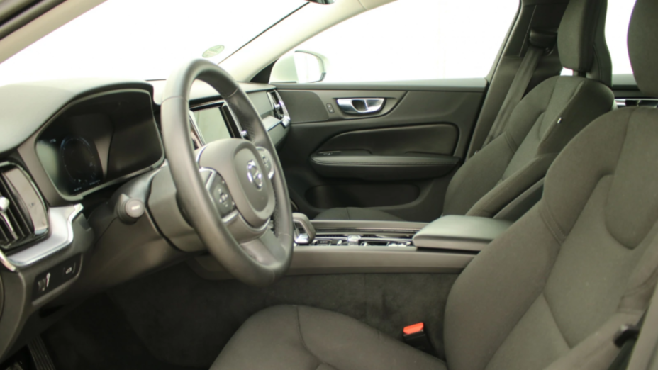 VOLVO V60 V60 B4 D Momentum Pro aut