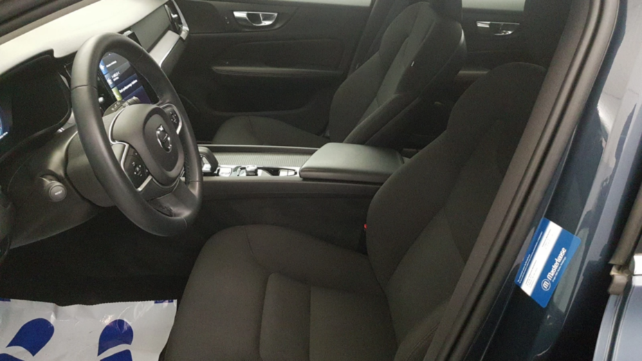 VOLVO V60 V60 B4 D Momentum Pro aut