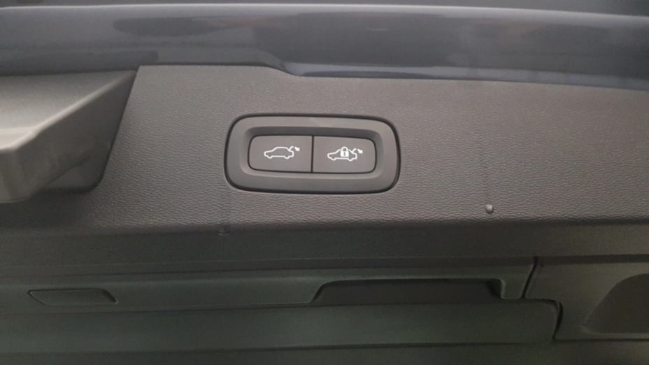 VOLVO V60 V60 B4 D Momentum Pro aut