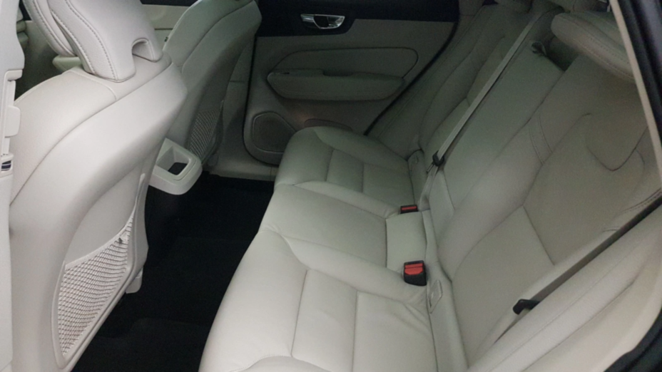 VOLVO XC60 XC60 B5 B AWD Inscription aut