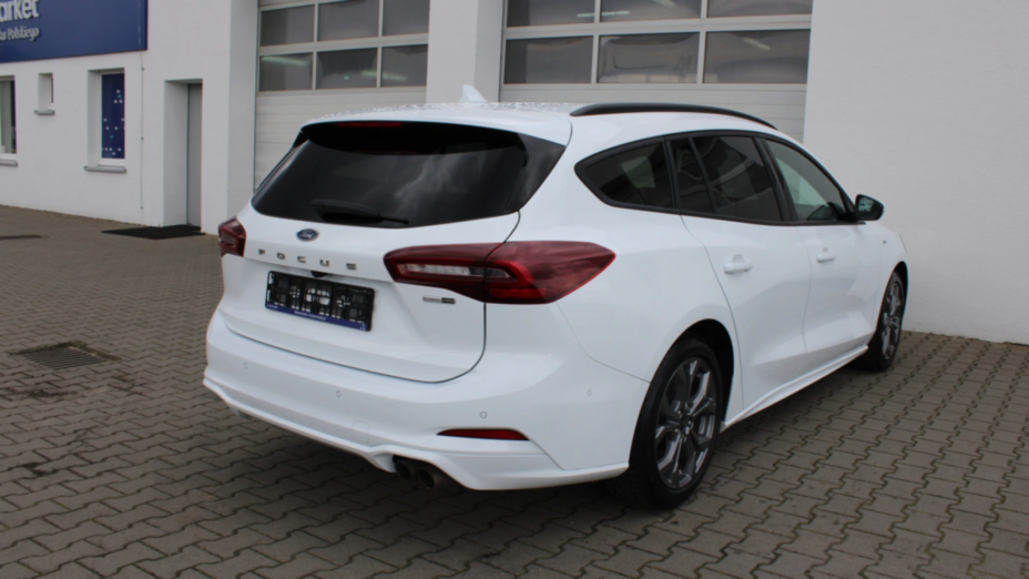 FORD Focus Focus 1.0 EcoBoost mHEV ST-Line X aut