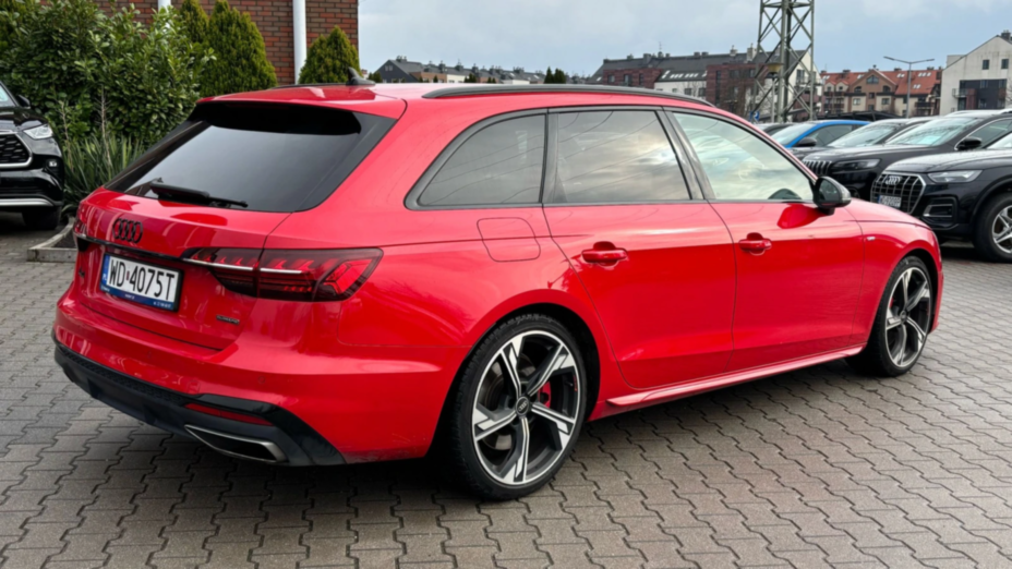 AUDI A4 A4 45 TFSI mHEV Quattro S Line S tronic