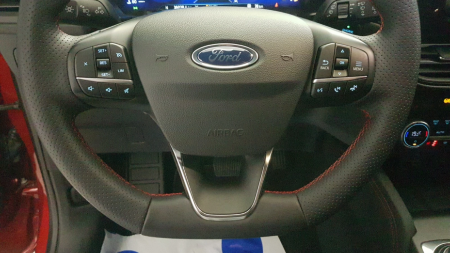 FORD Kuga Kuga 2.5 FHEV FWD ST-Line
