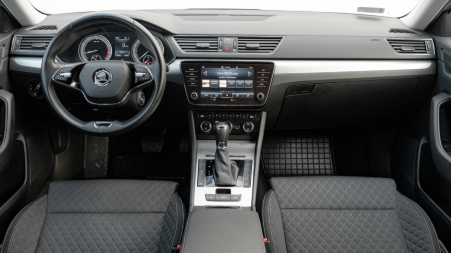 SKODA Superb Superb 2.0 TSI Ambition DSG