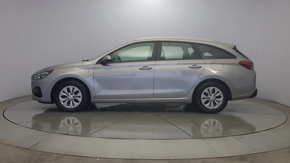 HYUNDAI i30 i30 1.6 D Classic +