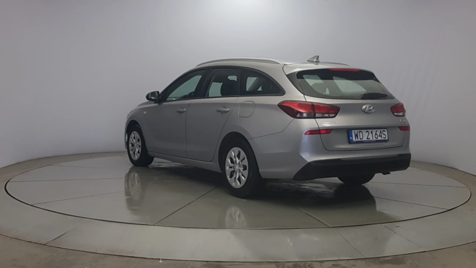 HYUNDAI i30 i30 1.6 D Classic +