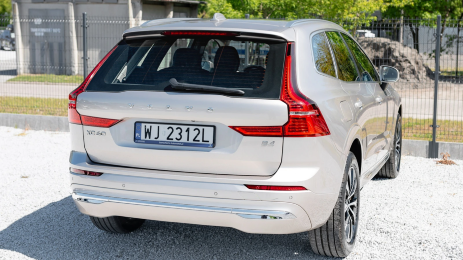 VOLVO XC60 XC60 B4 B Plus Bright aut